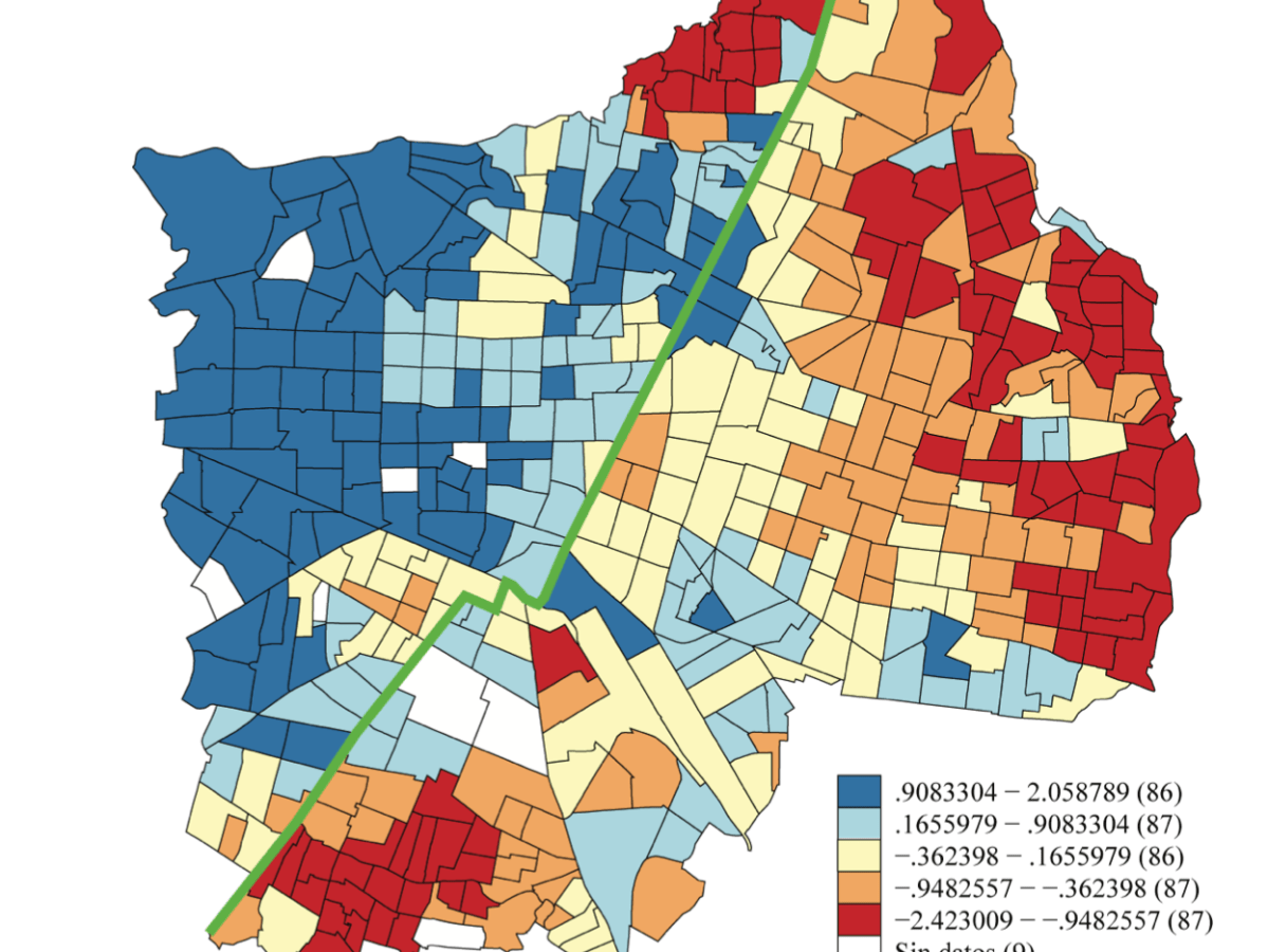 06. “‪De la calzada para allá”: Fronteras materiales y simbólicas de desigualdad, segregación y estigmatización en la ciudad de Guadalajara&nbsp;(Paper)